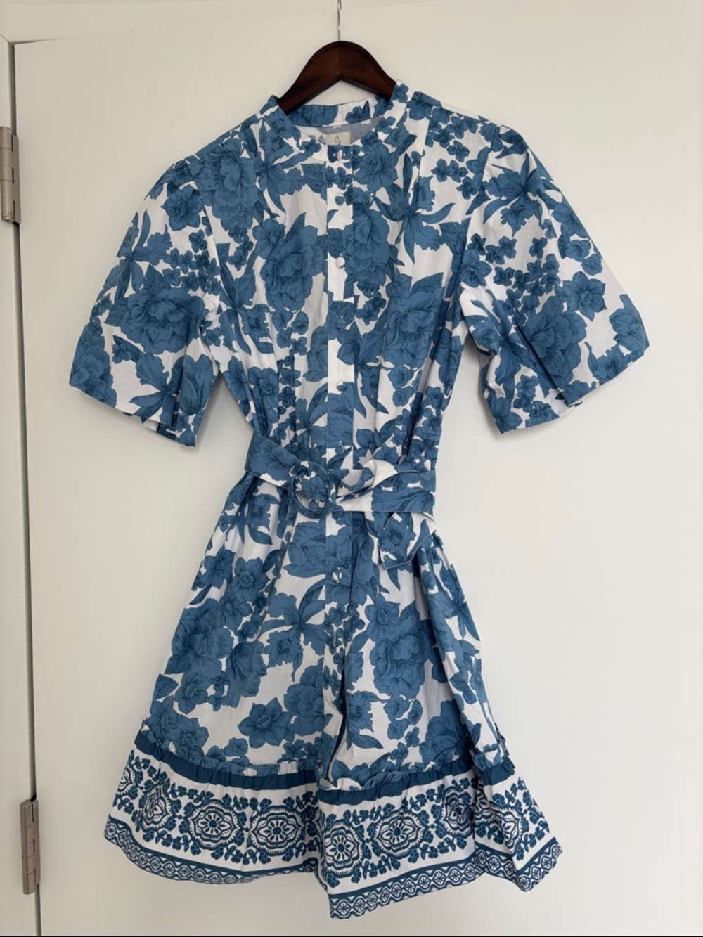 Joie Blue and White Floral Belted Short Dress